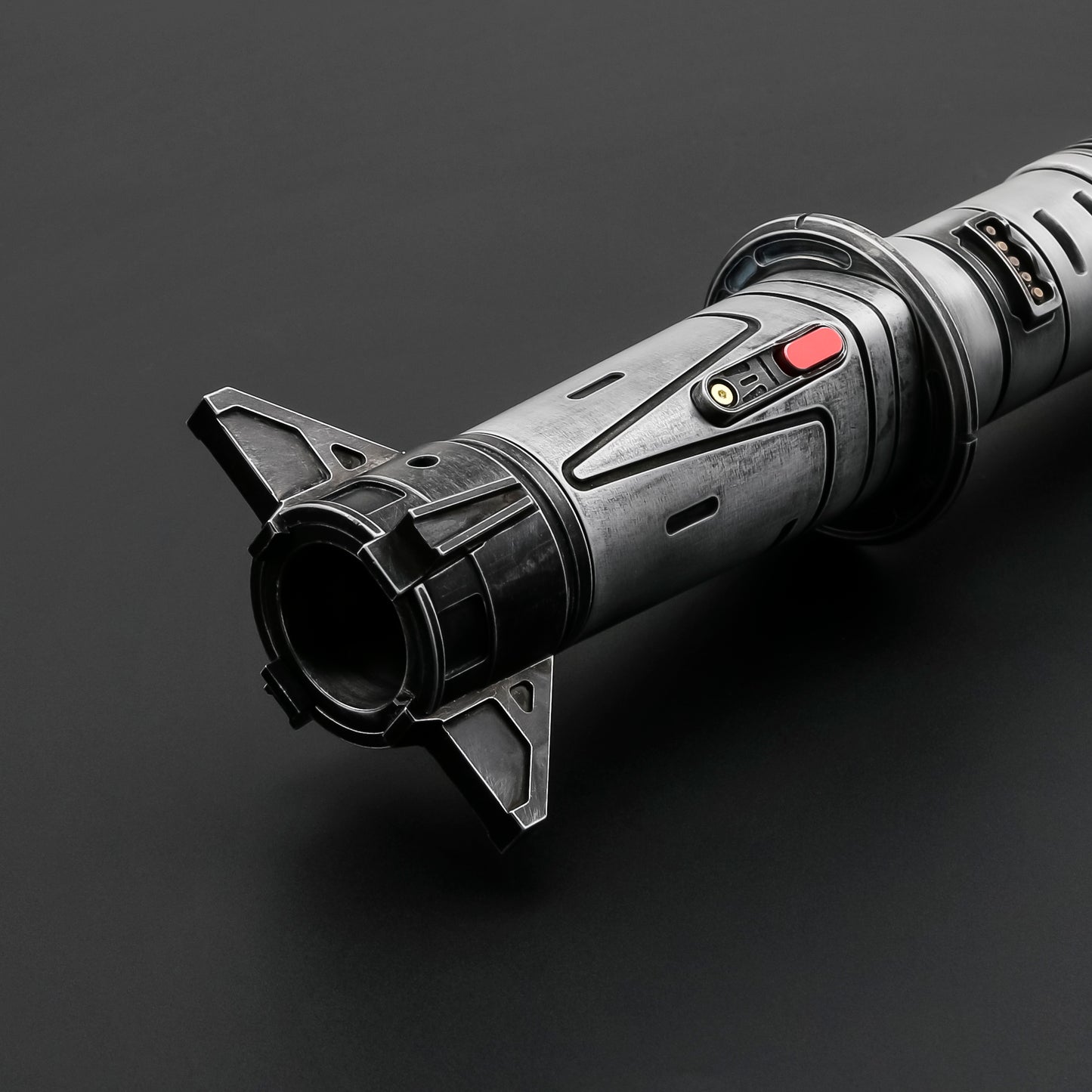 Baylan weathering Lightsaber