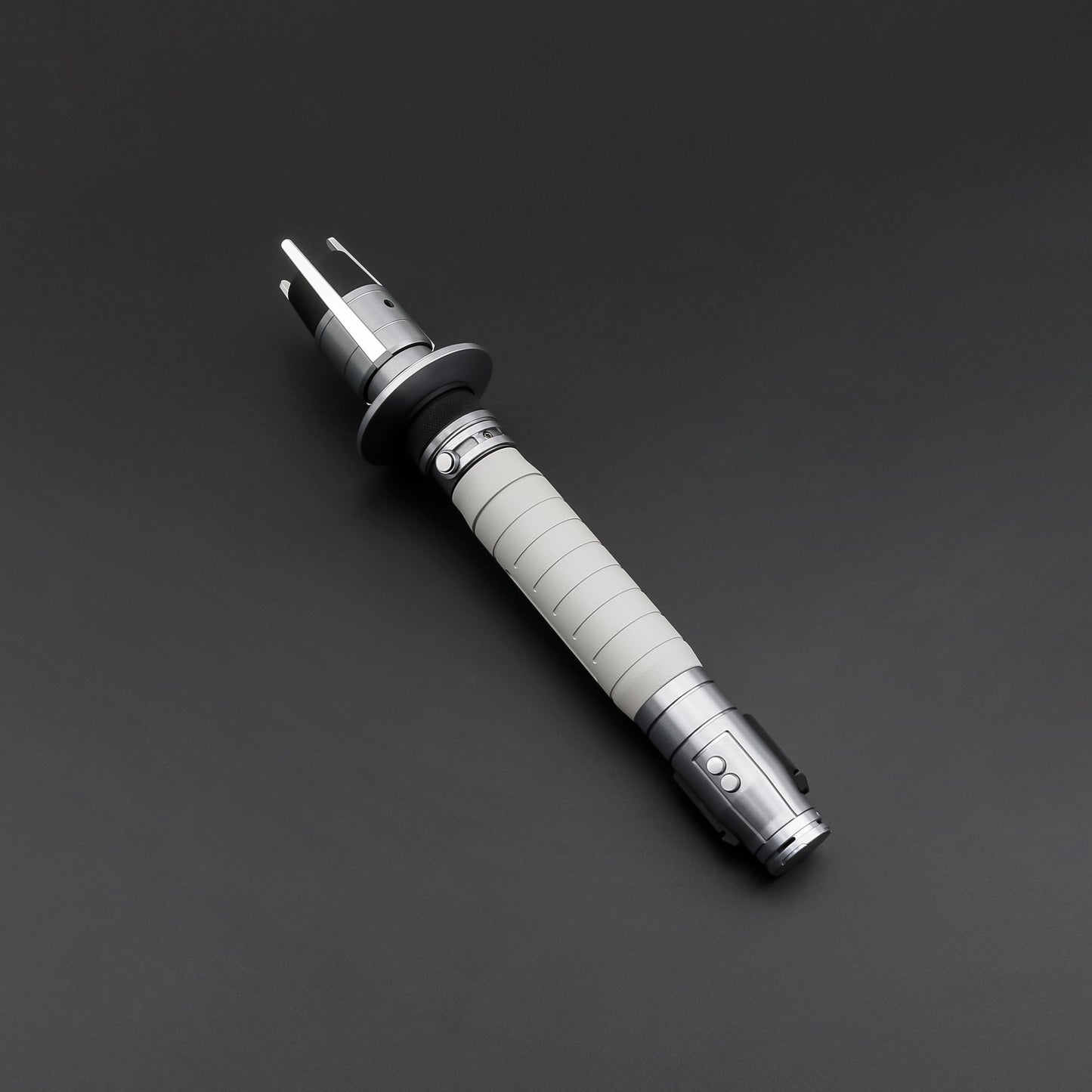 Shin Hati Lightsaber