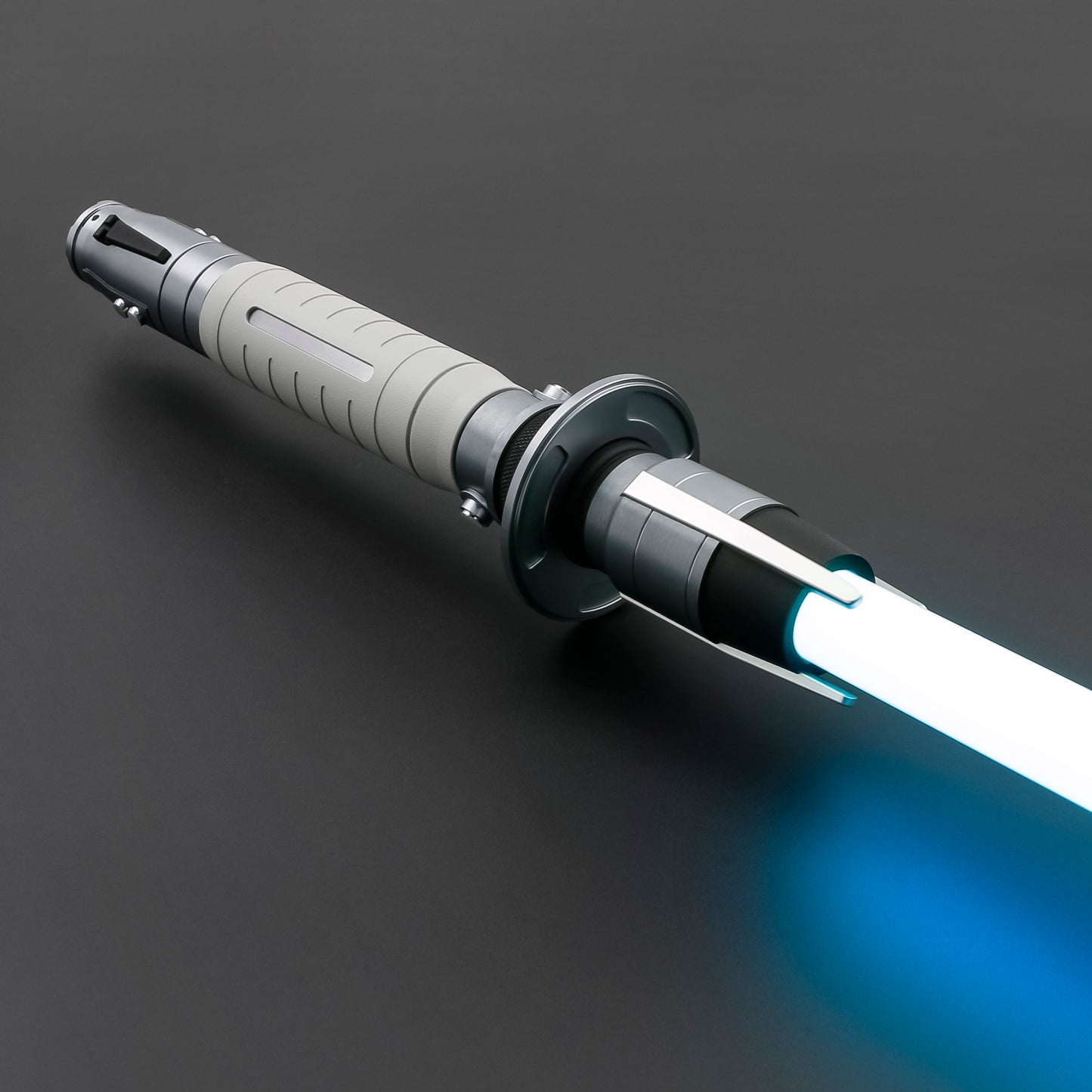 Shin Hati Lightsaber