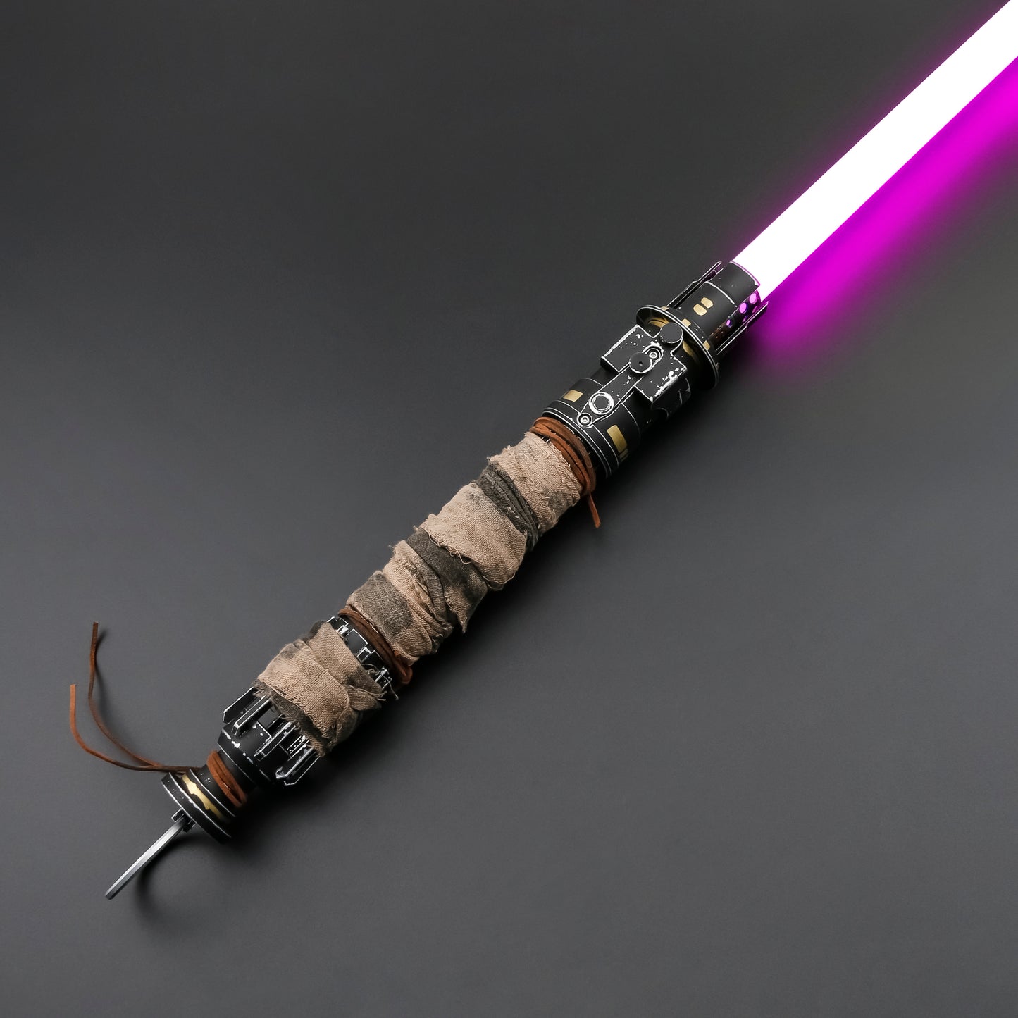 Boone Kestis Legacy Saber