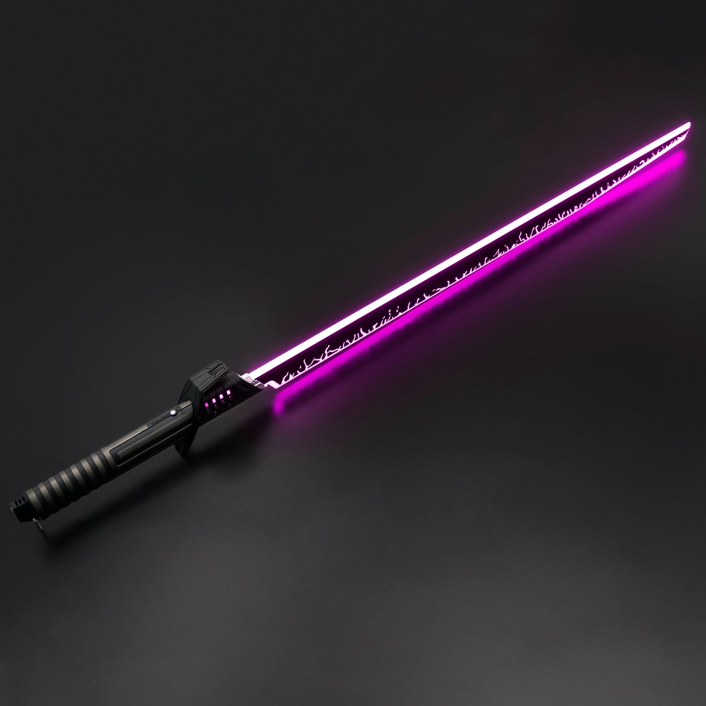 Dark Mandalorian Saber