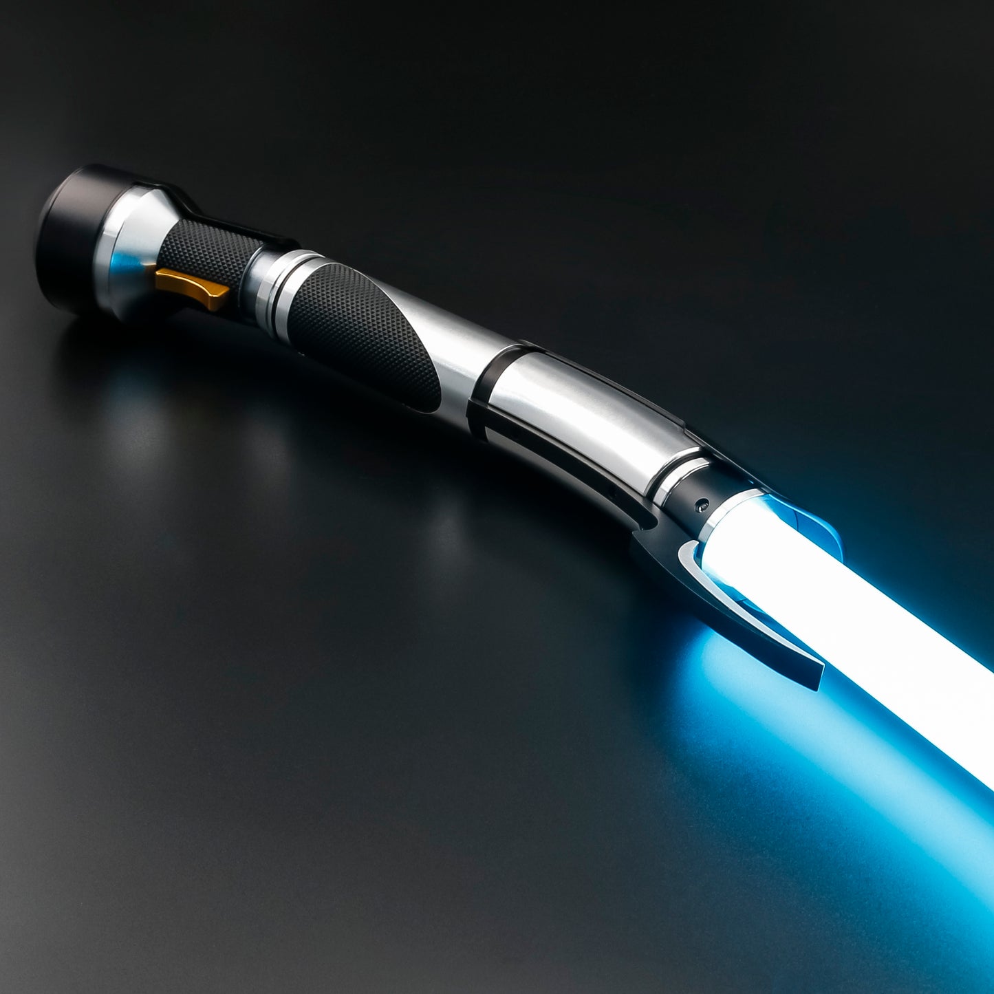Dooku Curved Fury Lightsaber