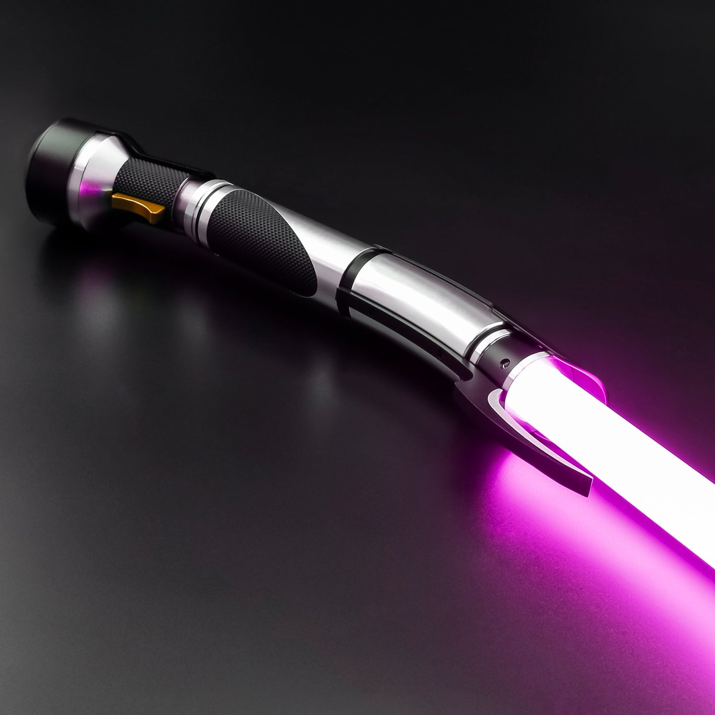 Dooku Curved Fury Lightsaber